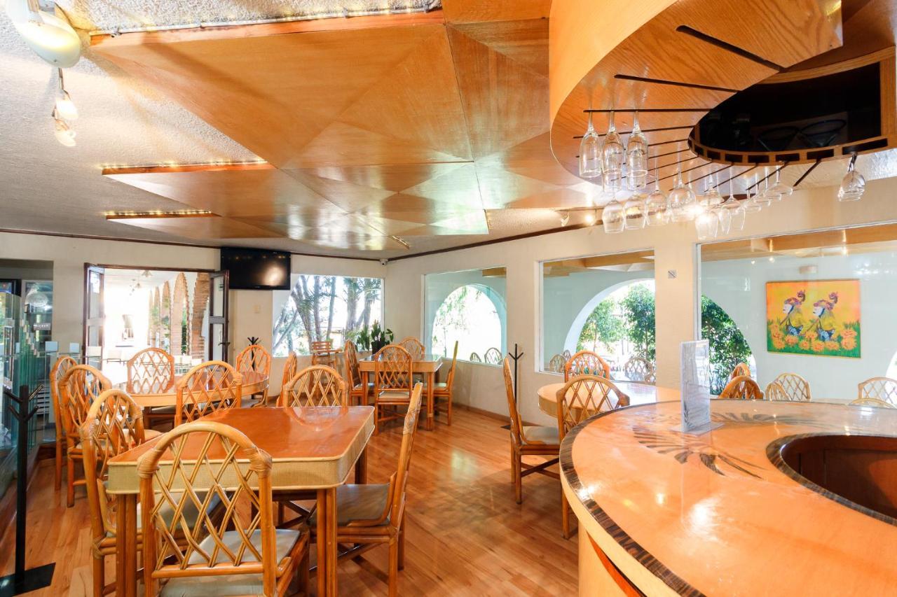 Hotel Hacienda Montesinos Морелия Екстериор снимка