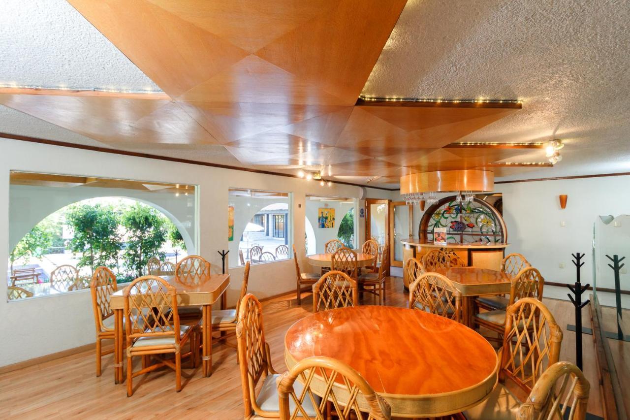 Hotel Hacienda Montesinos Морелия Екстериор снимка