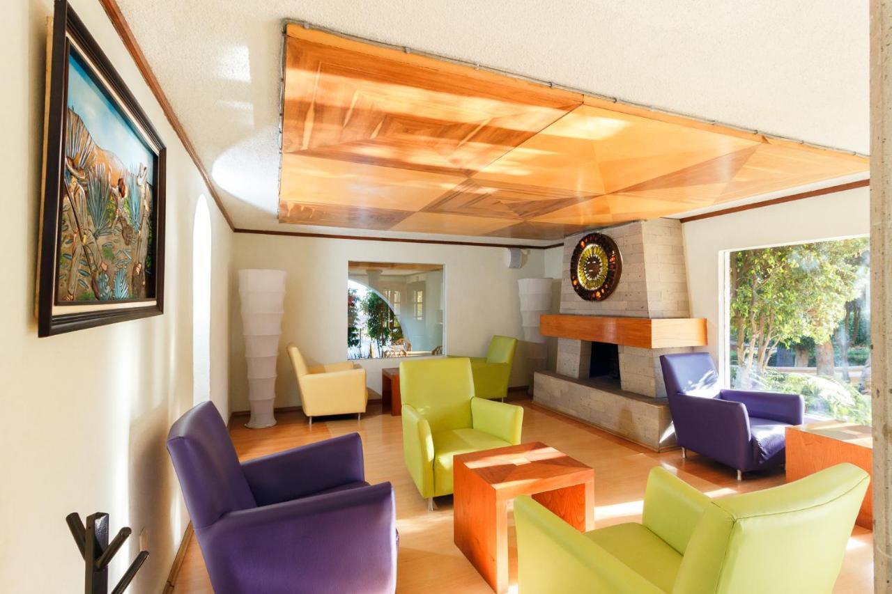Hotel Hacienda Montesinos Морелия Екстериор снимка