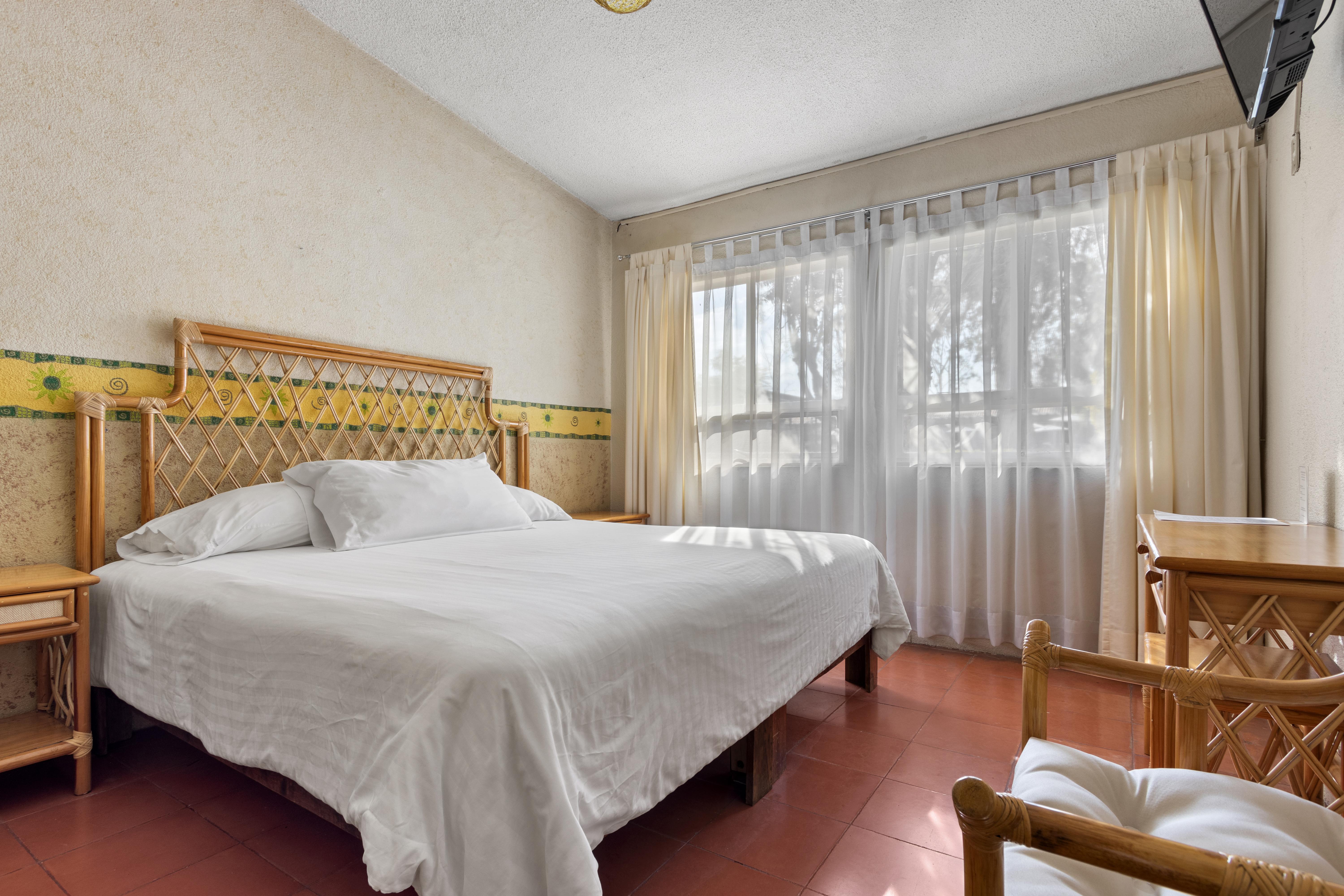 Hotel Hacienda Montesinos Морелия Екстериор снимка
