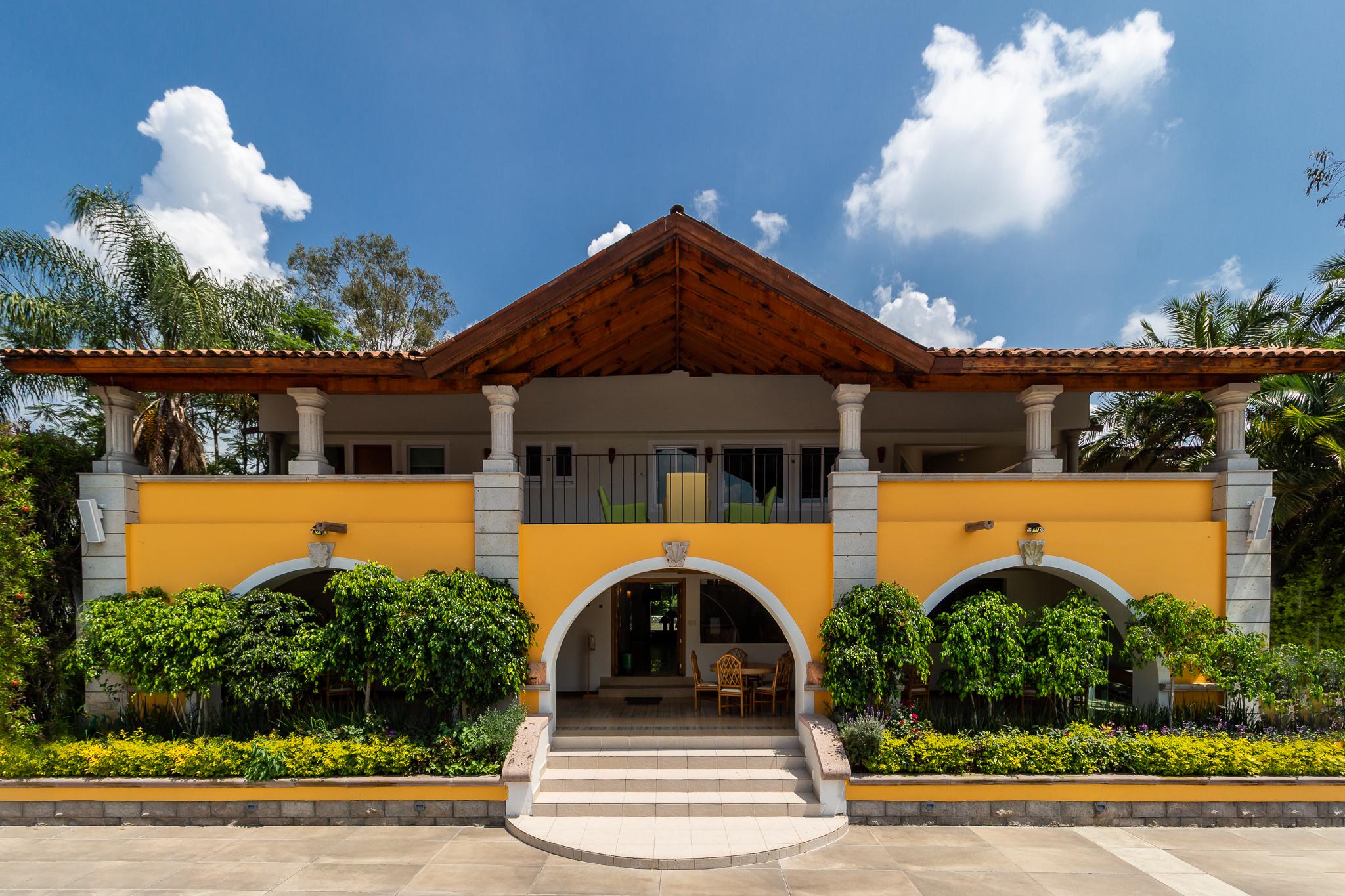 Hotel Hacienda Montesinos Морелия Екстериор снимка