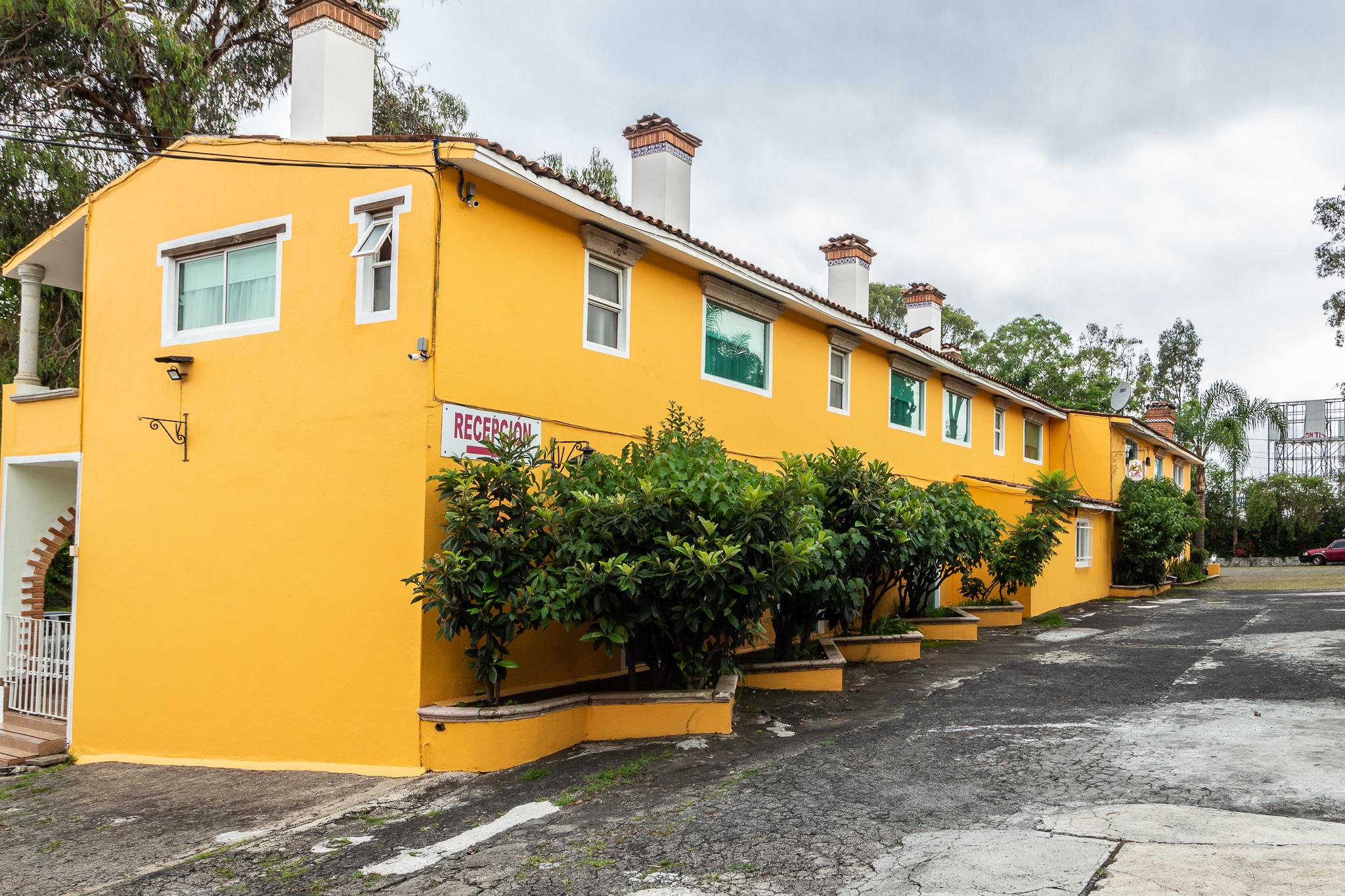 Hotel Hacienda Montesinos Морелия Екстериор снимка