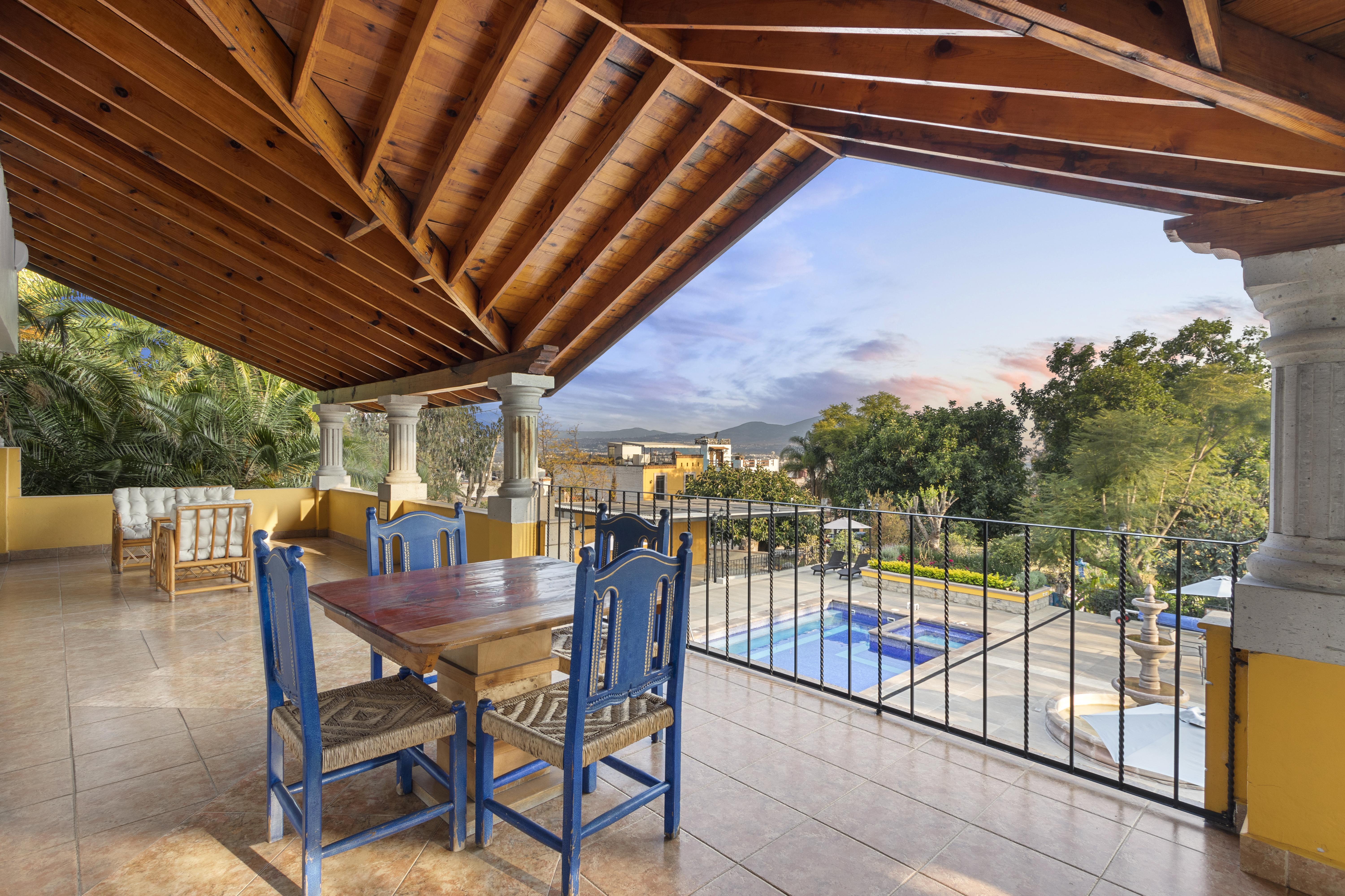 Hotel Hacienda Montesinos Морелия Екстериор снимка